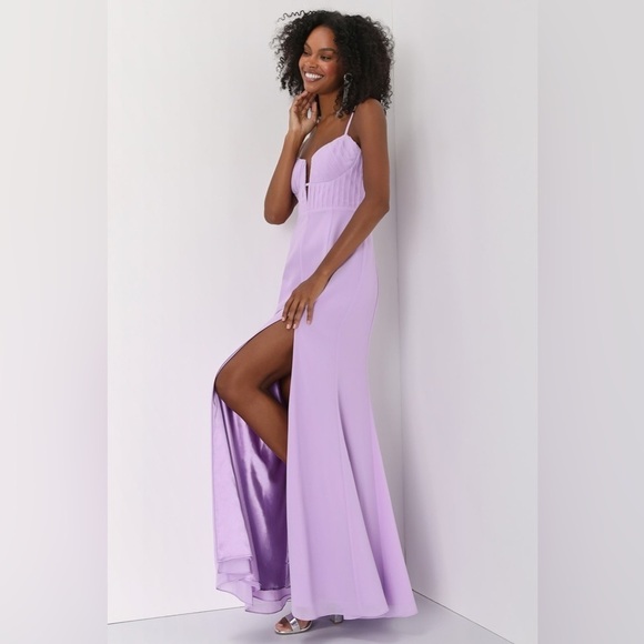 NWOT Lulus Sweetest Splendor Lilac Sleeveless Pleated Bustier Maxi‎ Dress - Picture 3 of 8